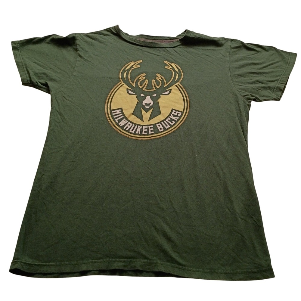 Fanatics Milwaukee Bucks Men's T-Shirt Graphic Logo Medium Green NBA Basketball